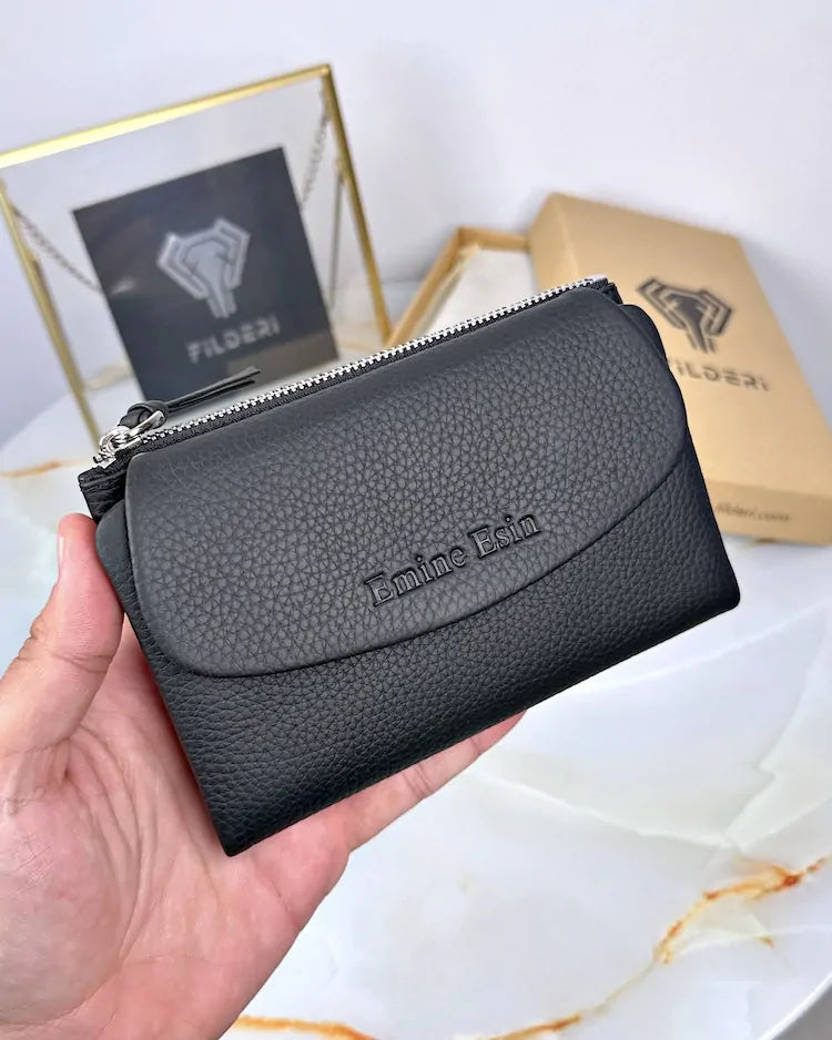 Small ladies' wallet made of genuine leather, color: black, model 2064