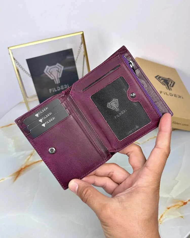 Wallet made of genuine leather with magnetic closure, color: purple, model 2044