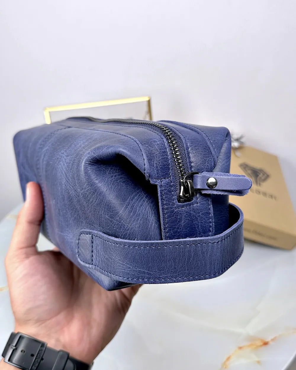 Handbag made of genuine leather, color: dark blue, model 2057