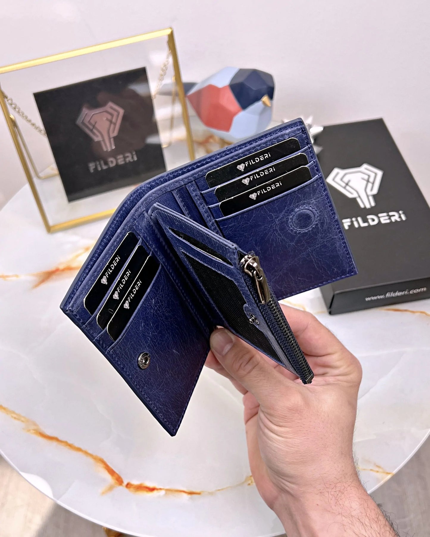 Wallet made of genuine leather, color: dark blue, model 2044